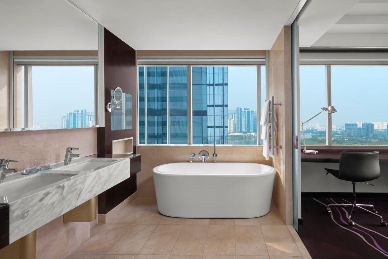 Presidential Suite, Concierge lounge access, 1 King