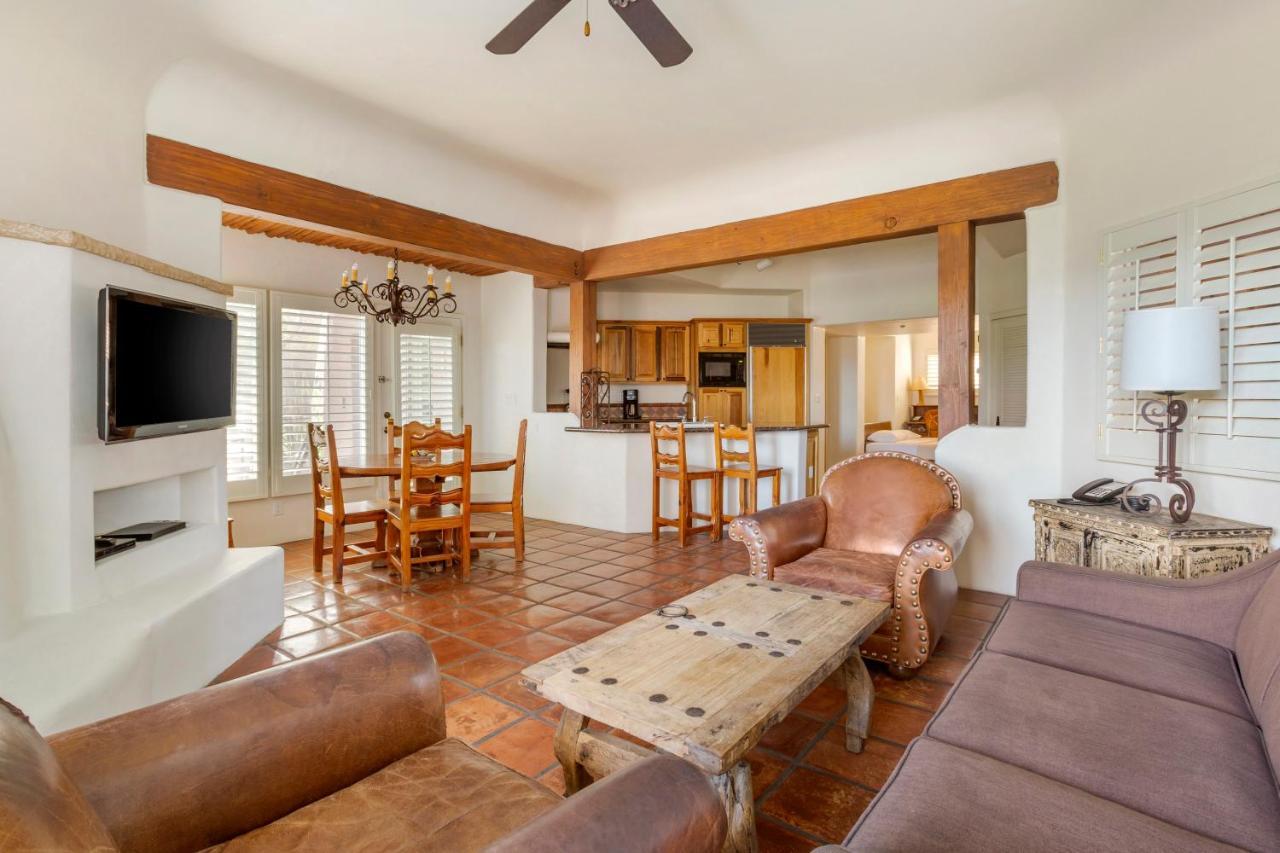 2 BEDROOM 2 KING SUITE WITH ROLL IN SHOWER,1413221678:JPEG