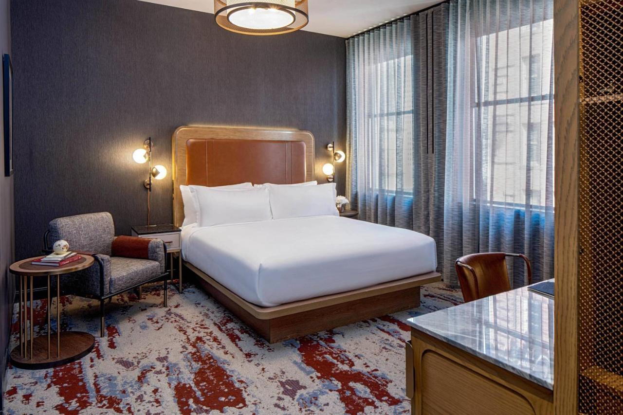Guest Room, 1 King,1413403160:JPEG
