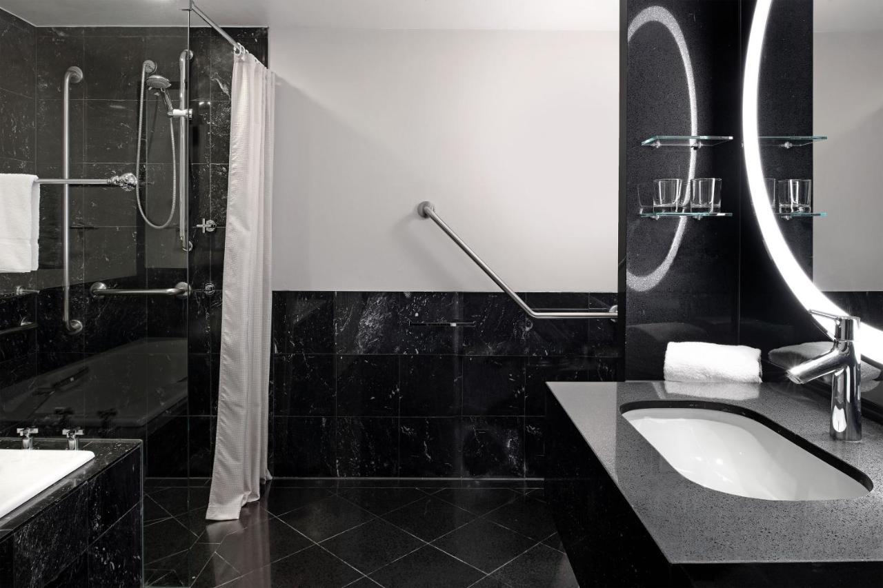 Twin Room - City Side,1554157753:JPEG