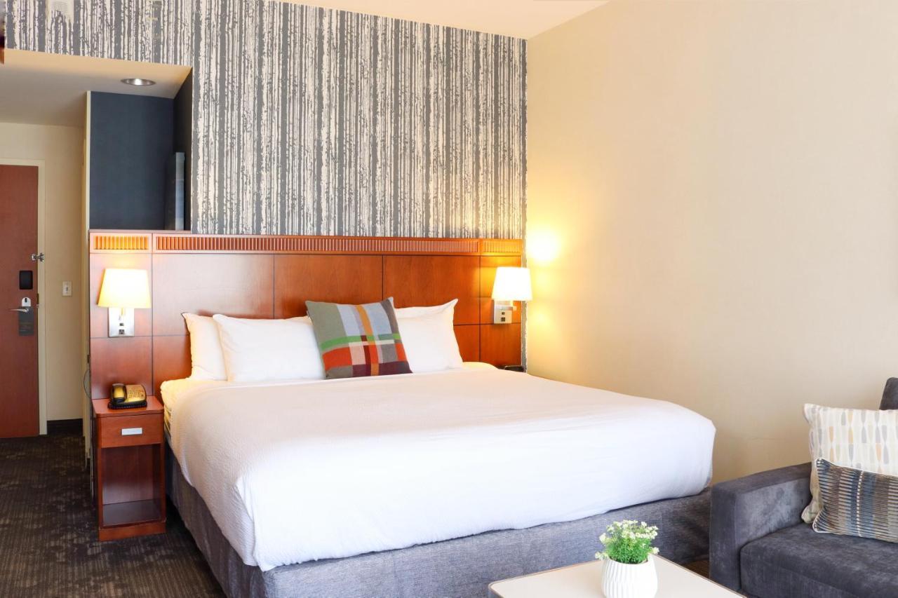 King Room with Sofa Bed and City View,1632227782:JPEG