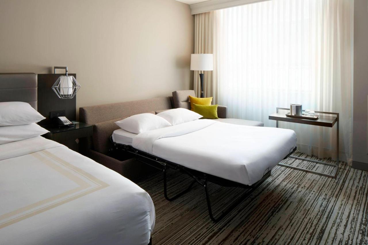 King Room with Sofa Bed