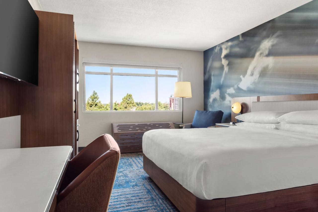 King Room - Club Level