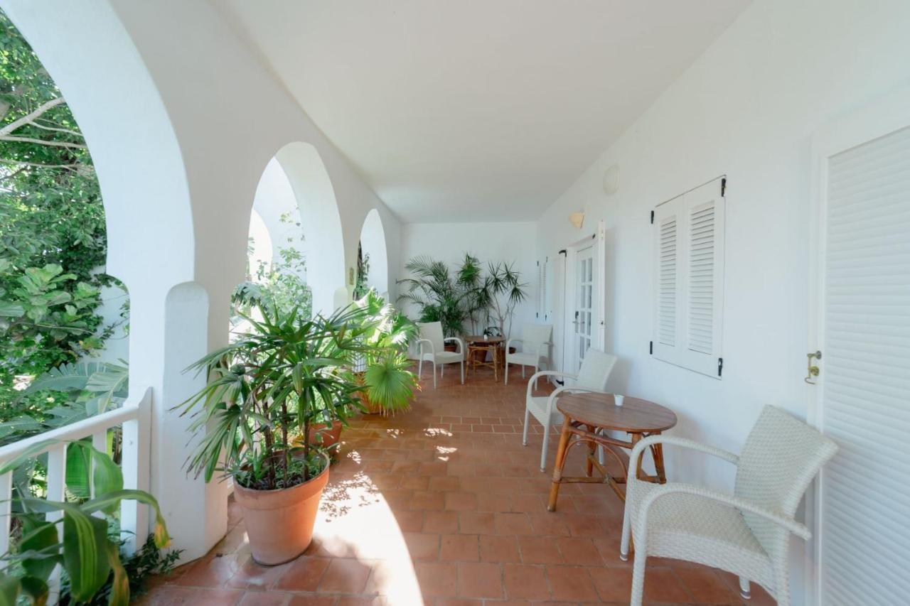 Double or Twin Room with Garden View