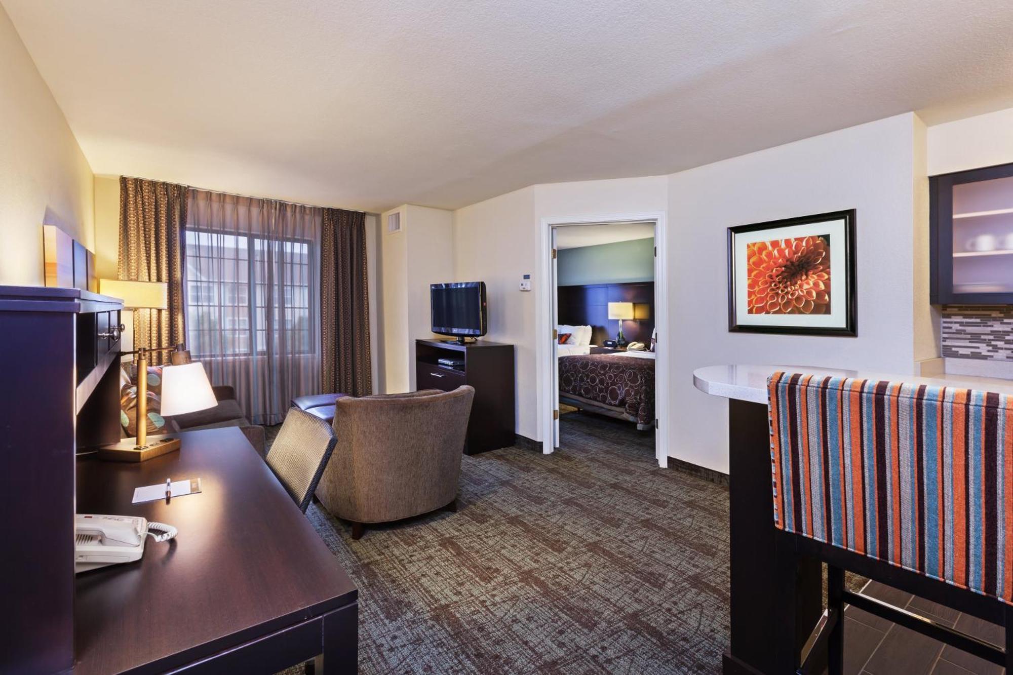 One-Bedroom Suite with Two Double Beds