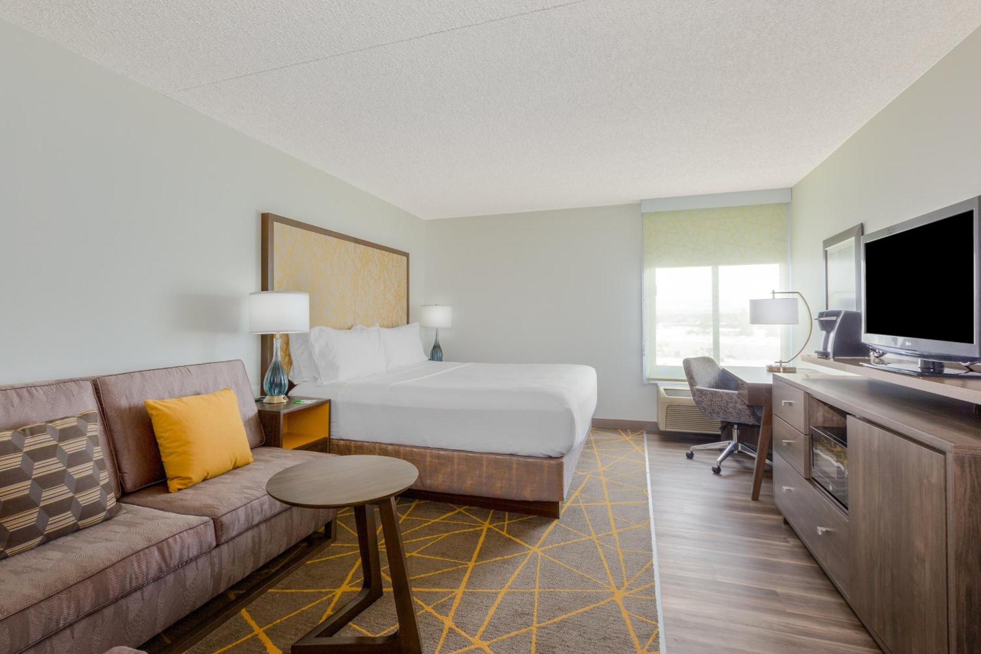 Standard King Room with Sofa Bed