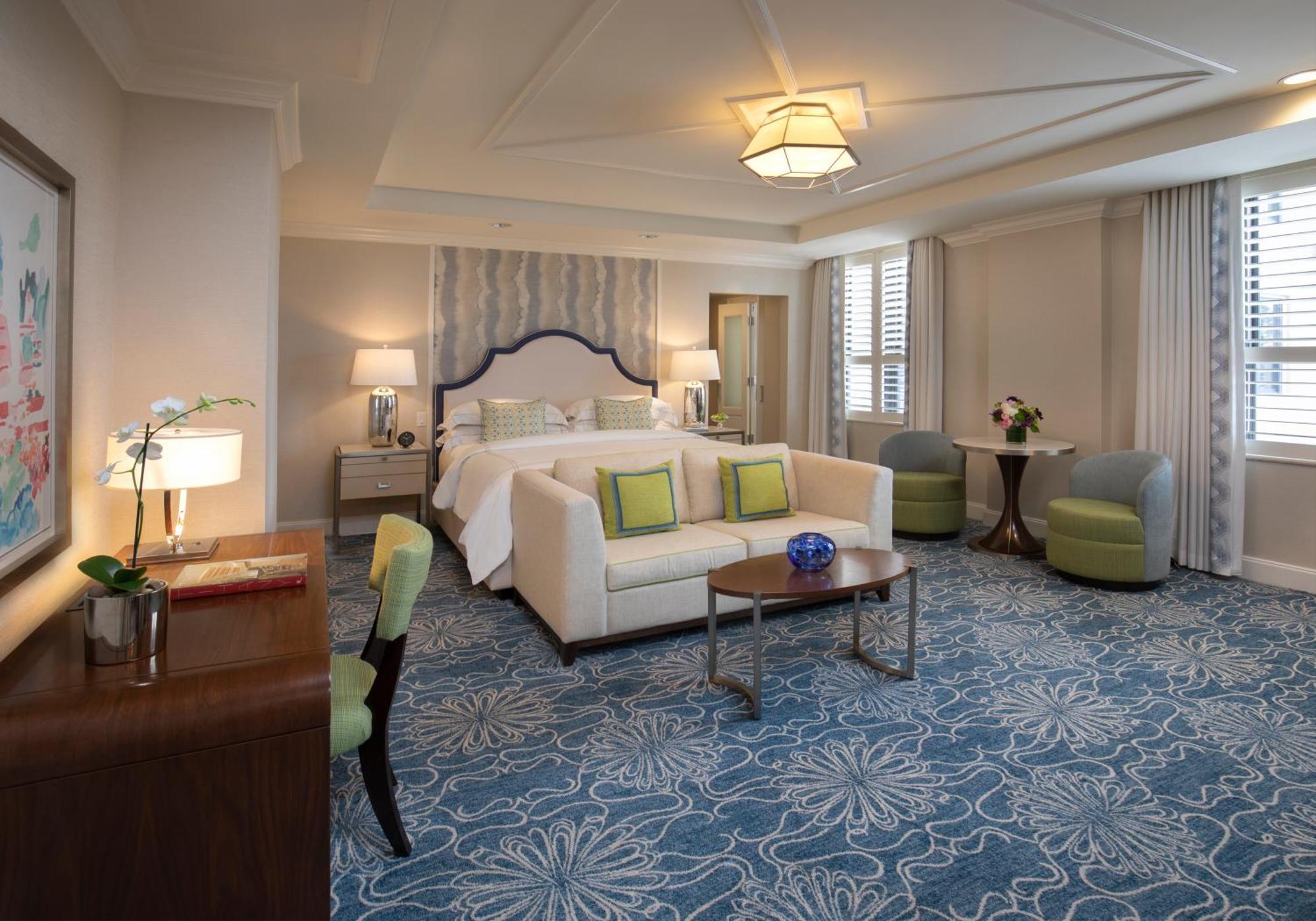 Junior Suite Resort View with King Bed