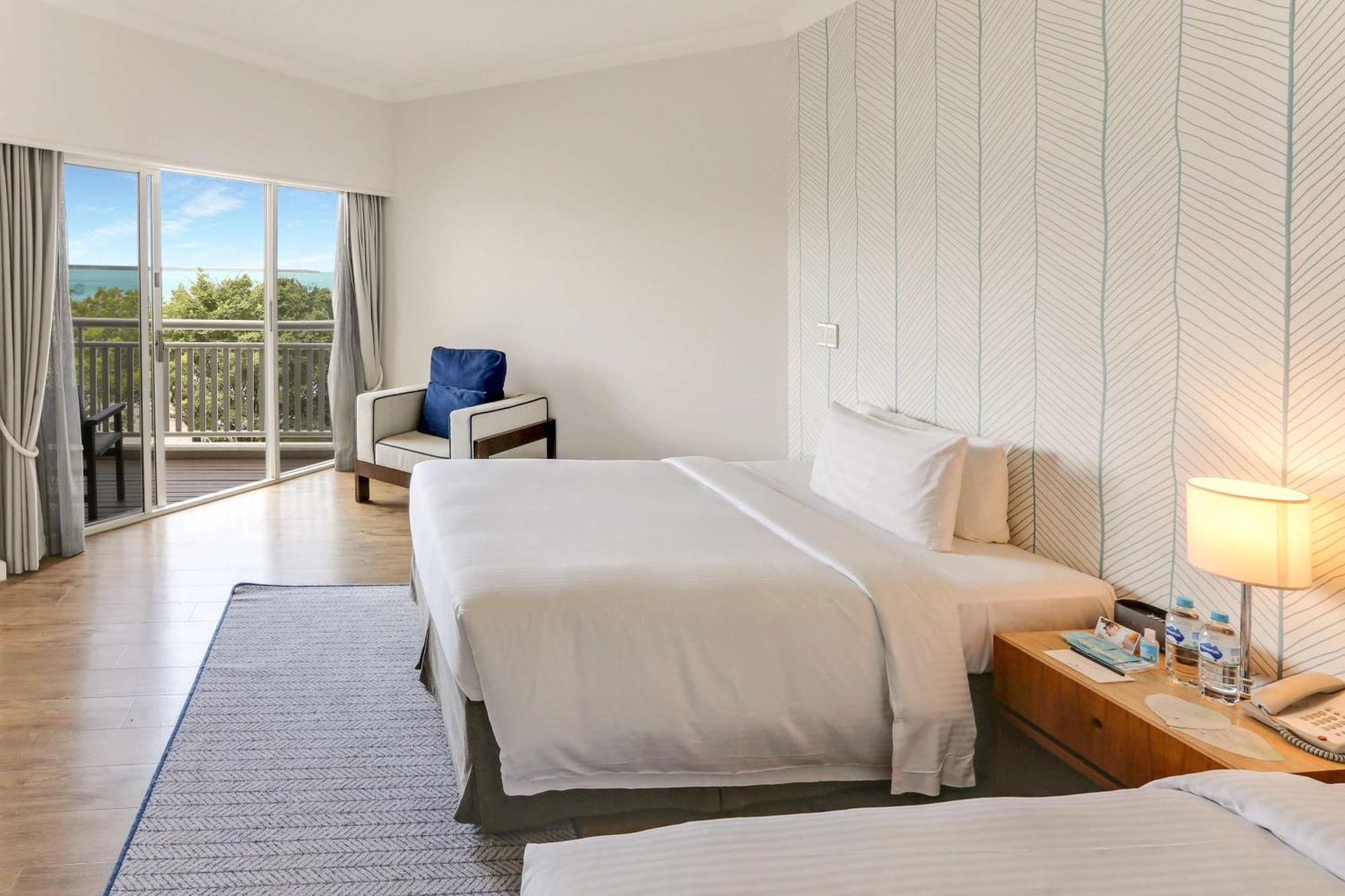 One-Bedroom Twin Suite