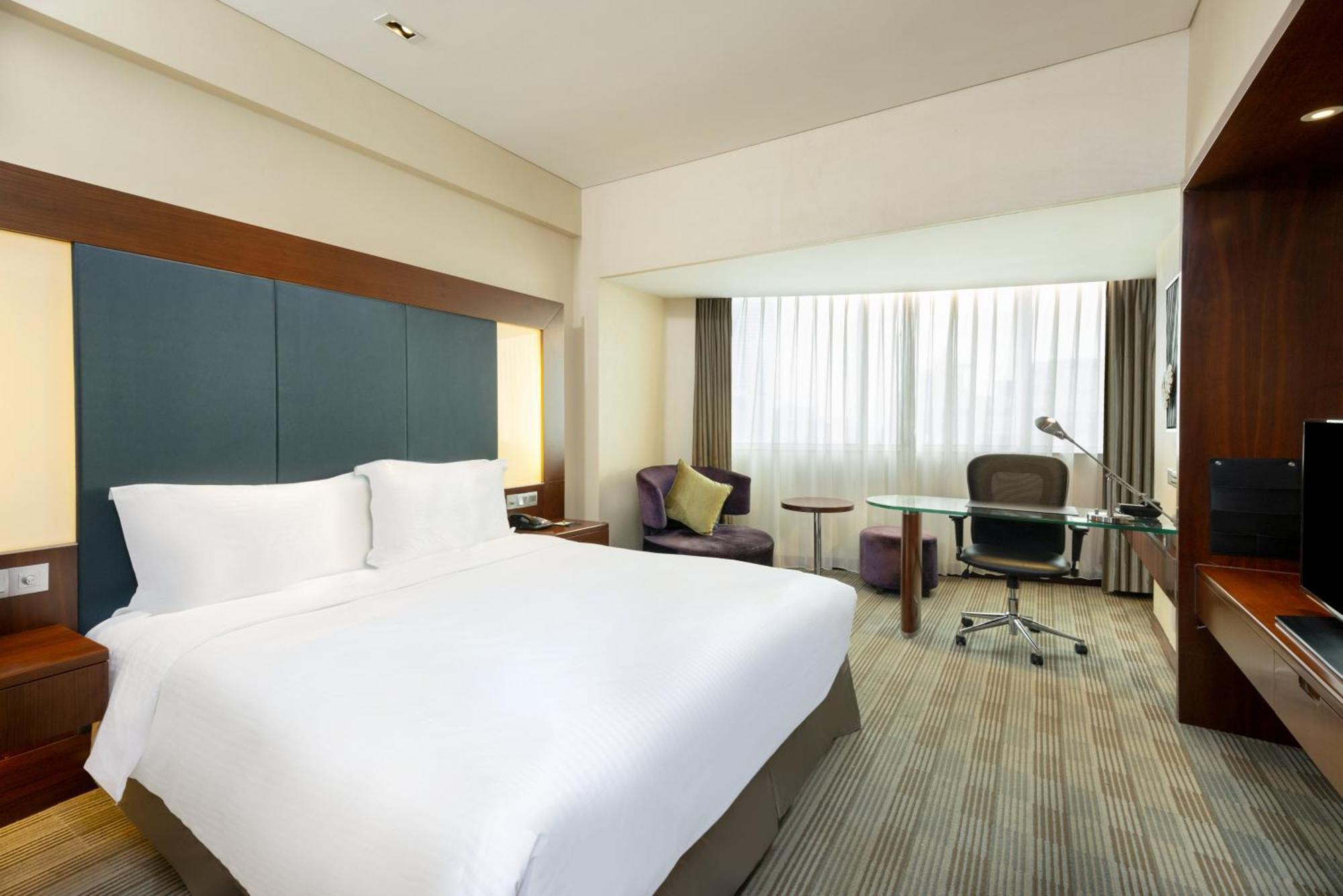 Executive Deluxe Double Room,1590344103:JPEG