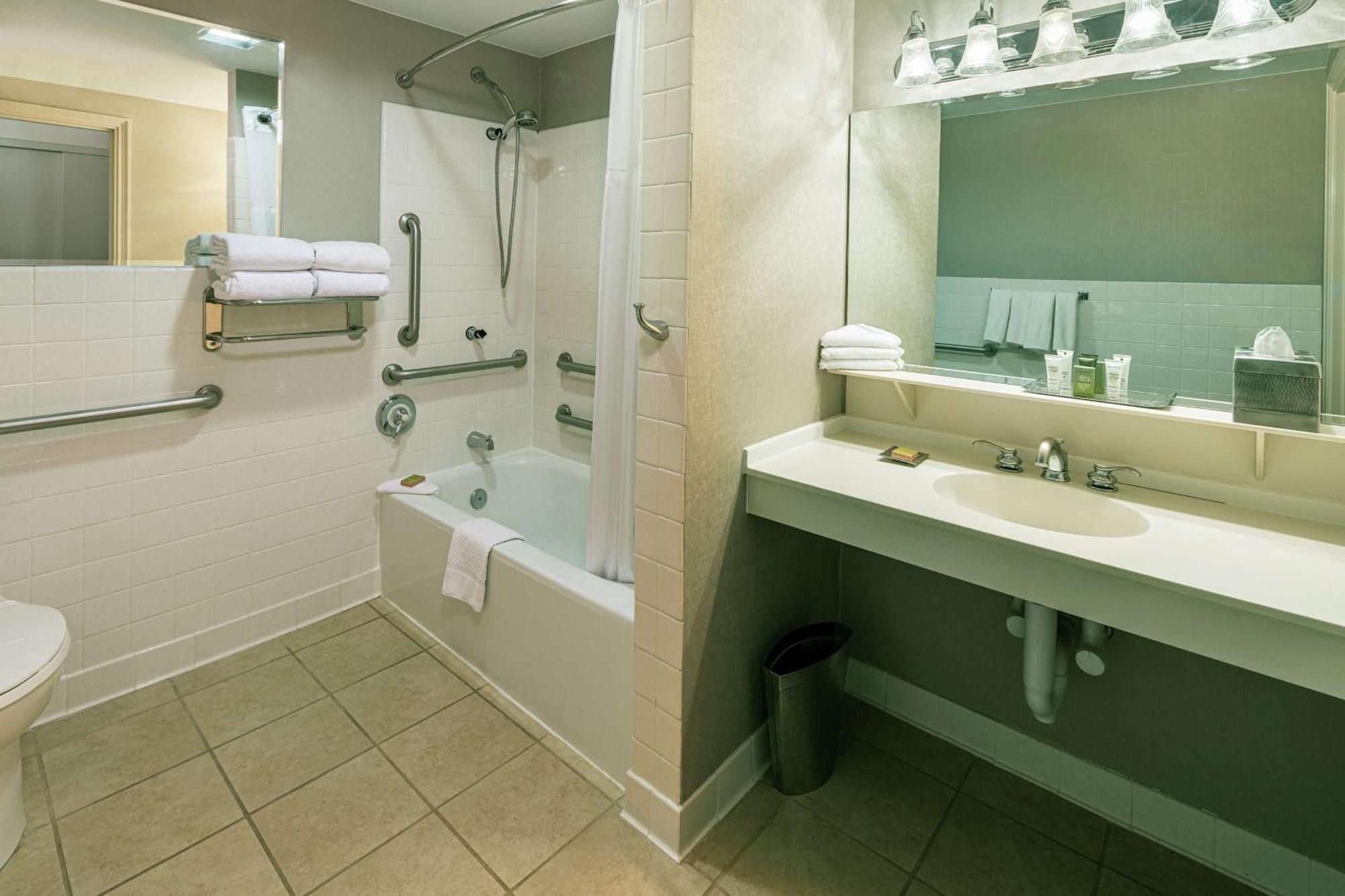 Double Room with Two Double Beds - Disability/Hearing Accessible,1498764130:JPEG