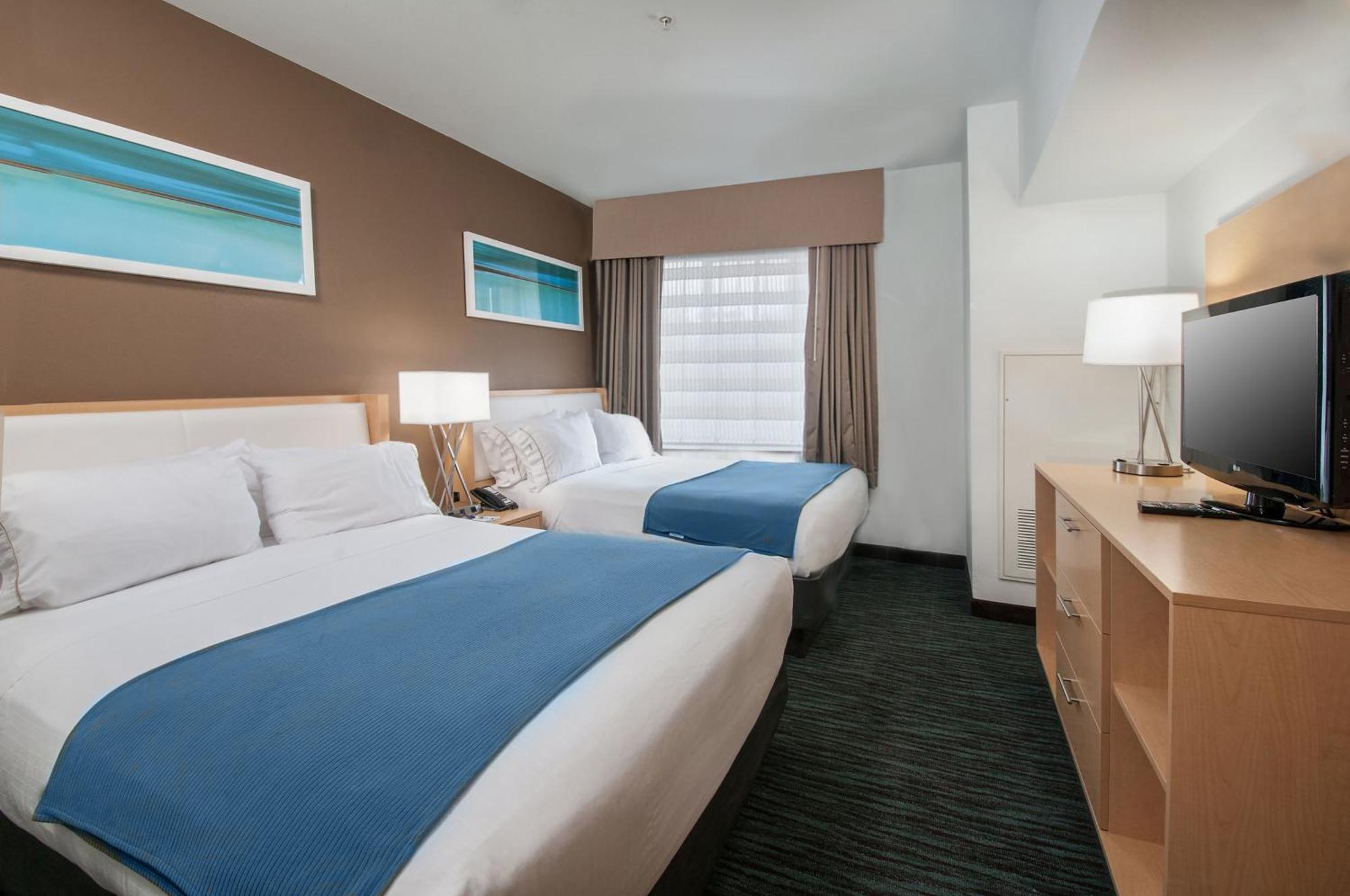 Standard Room with Two Queen Beds