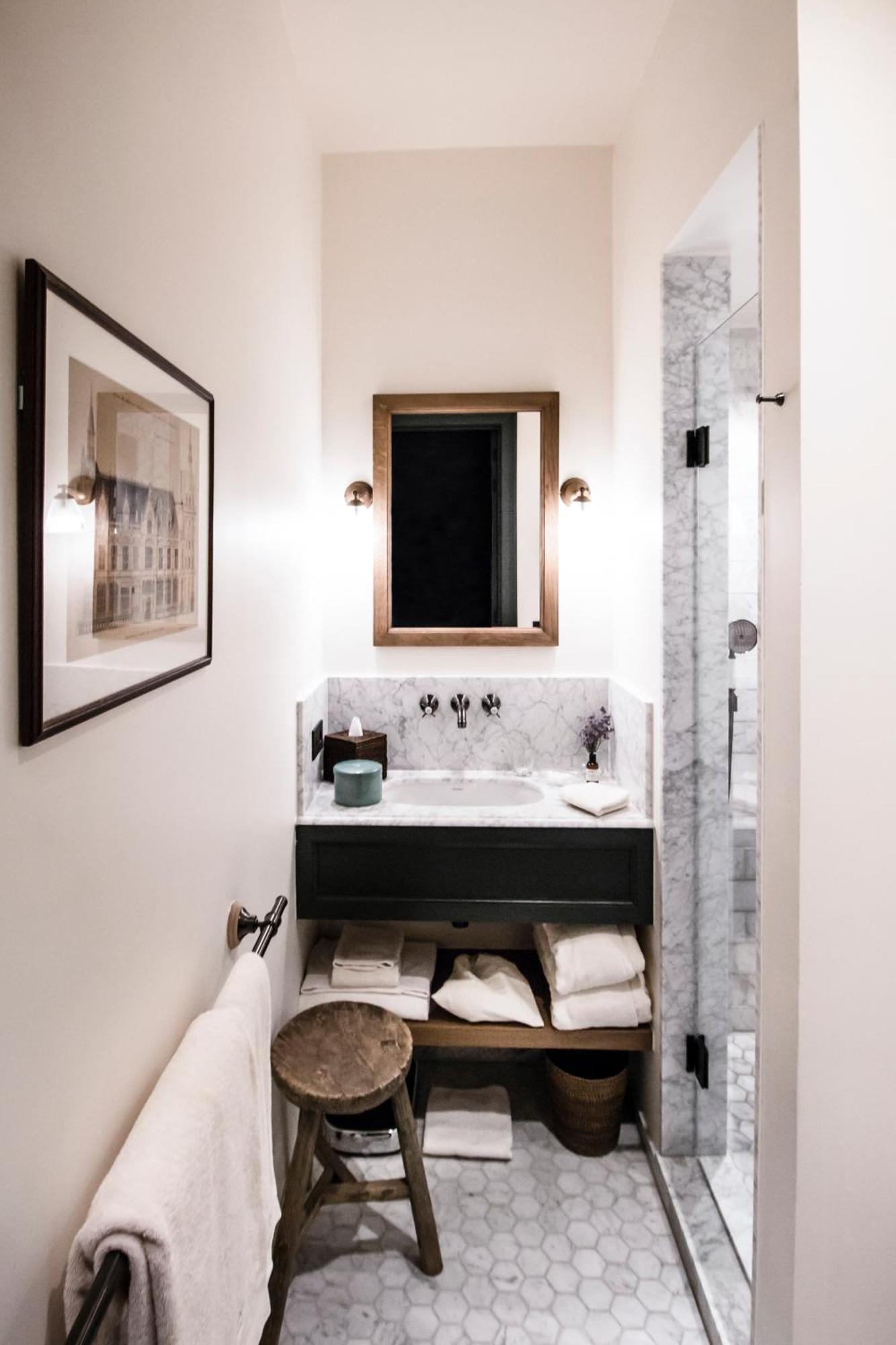 Small Double Room,1448146240:JPEG