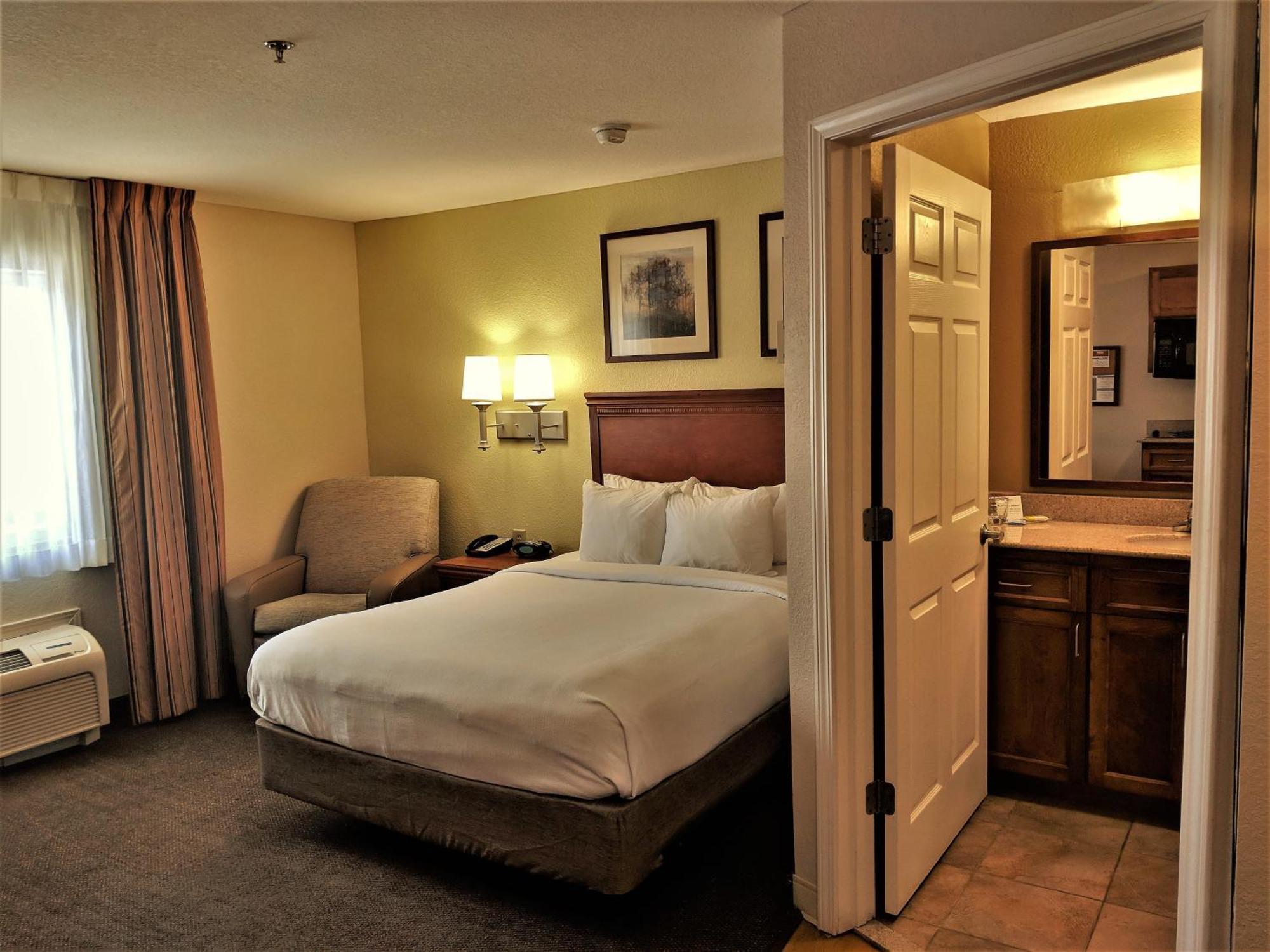 Standard Suite