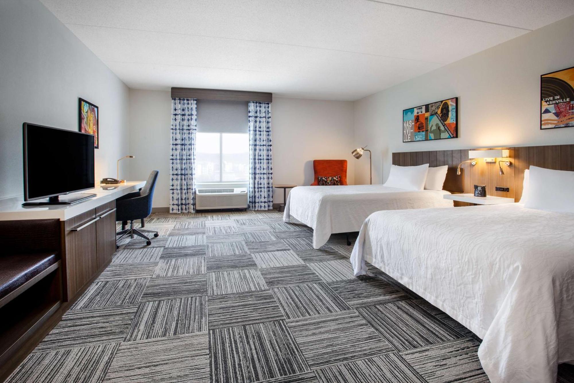 Queen Room with Two Queen Beds - Mobility Access