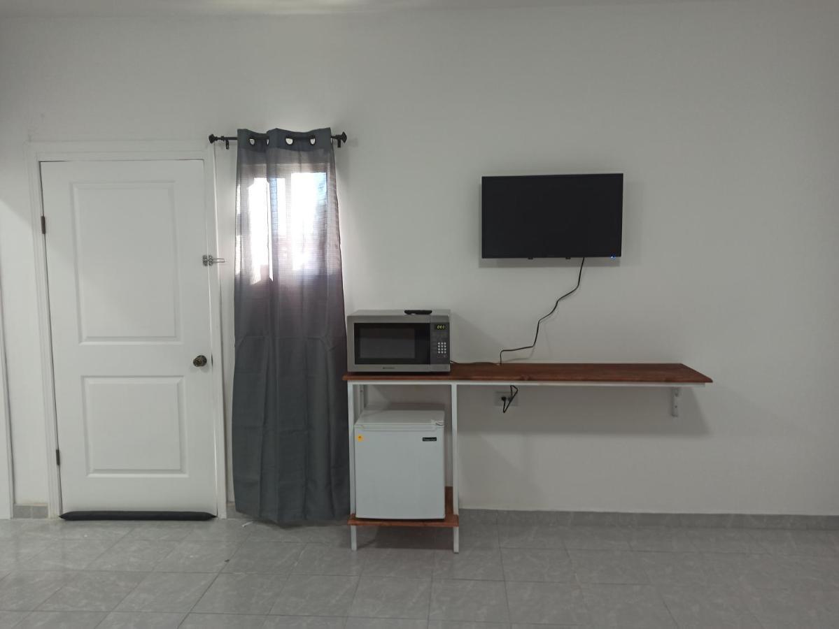 Twin Room,1487612074:JPEG