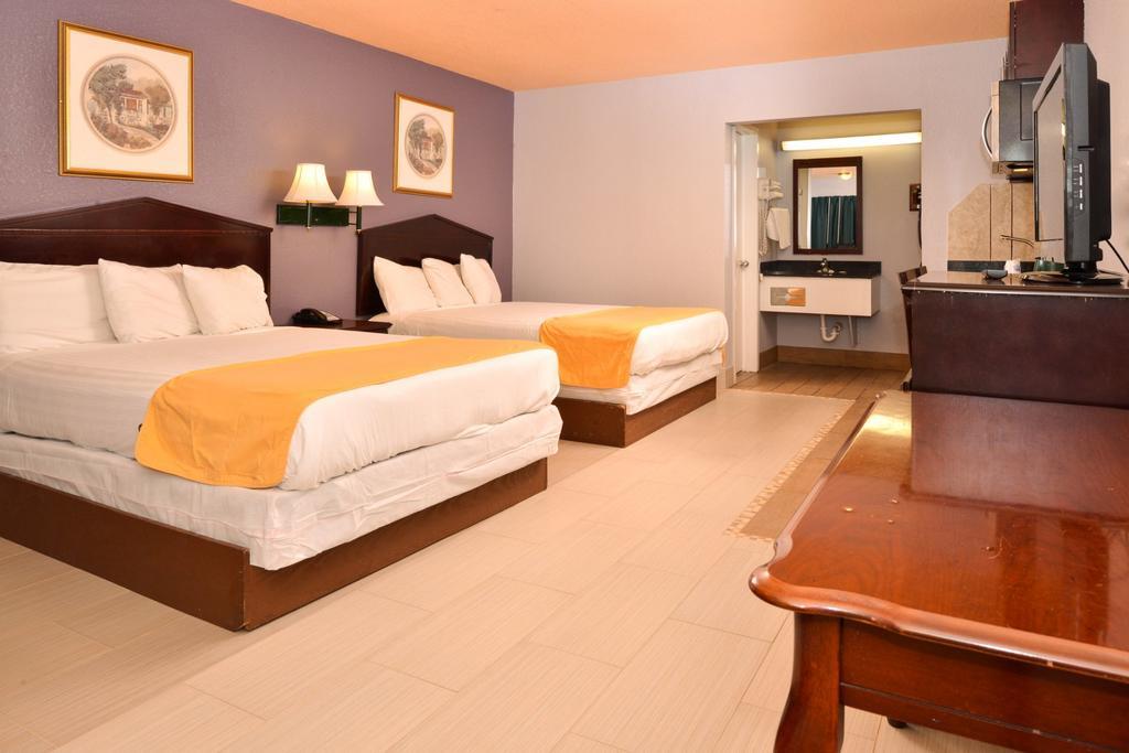 Queen Room with Two Queen Beds