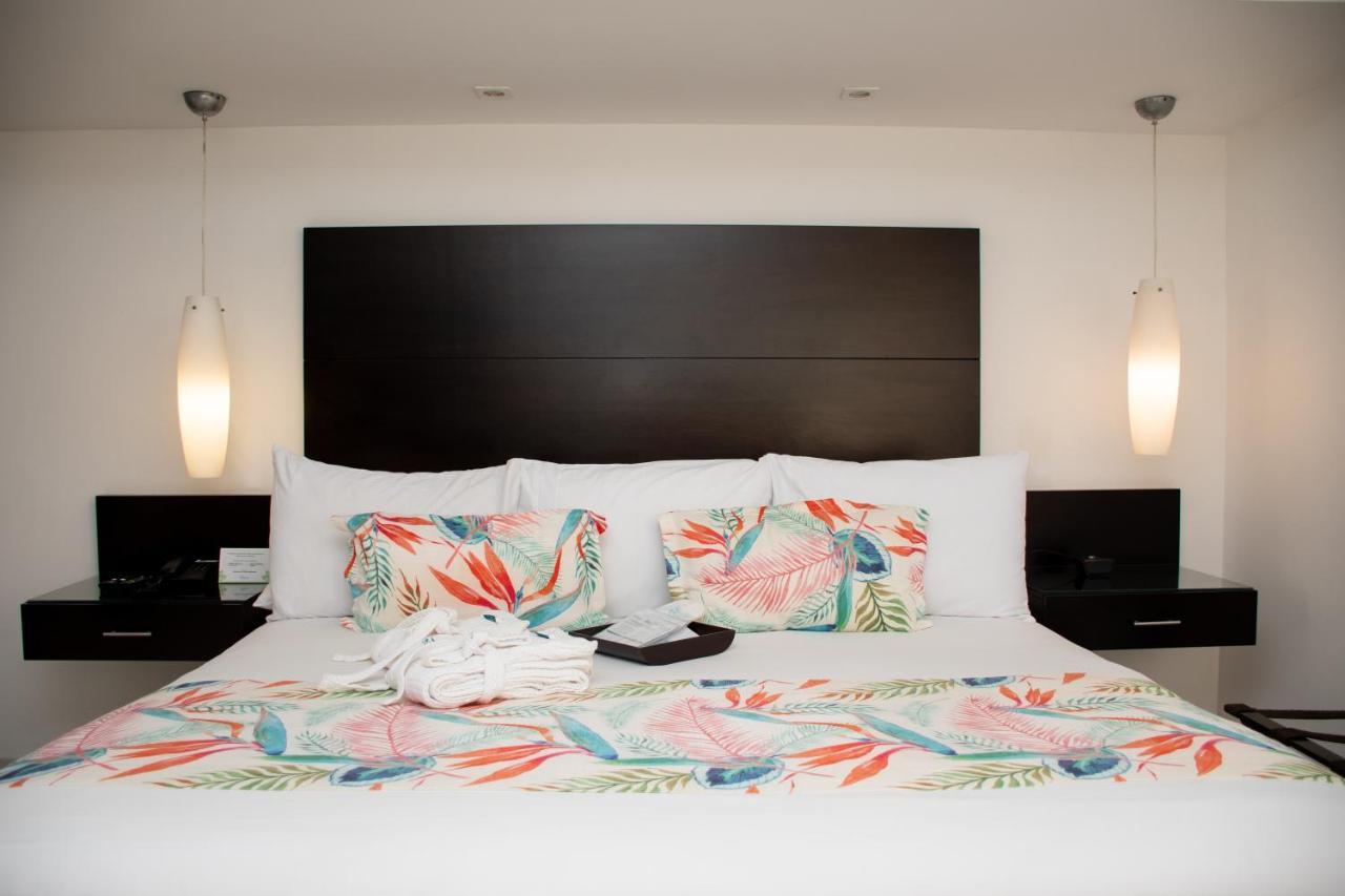 Junior Suite,1499075974:JPEG