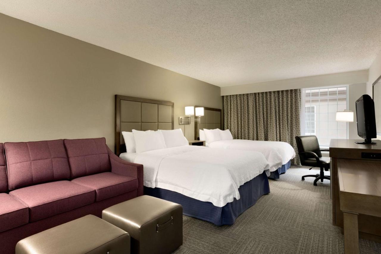 Queen Room with Two Queen Beds and Sofa Bed - Non-Smoking,1709553651:JPEG