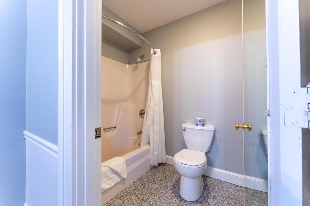Superior Double Room with Two Double Beds