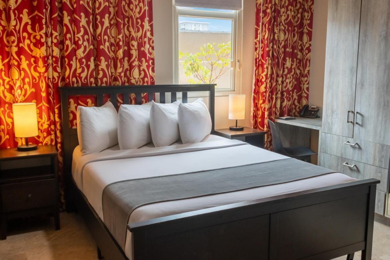 Superior Queen Room