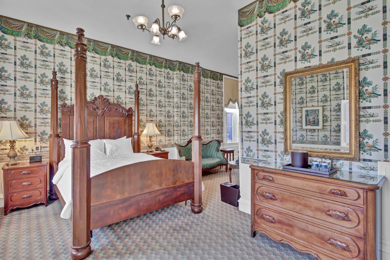 Queen Room with Spa Bath,1499503594:JPEG
