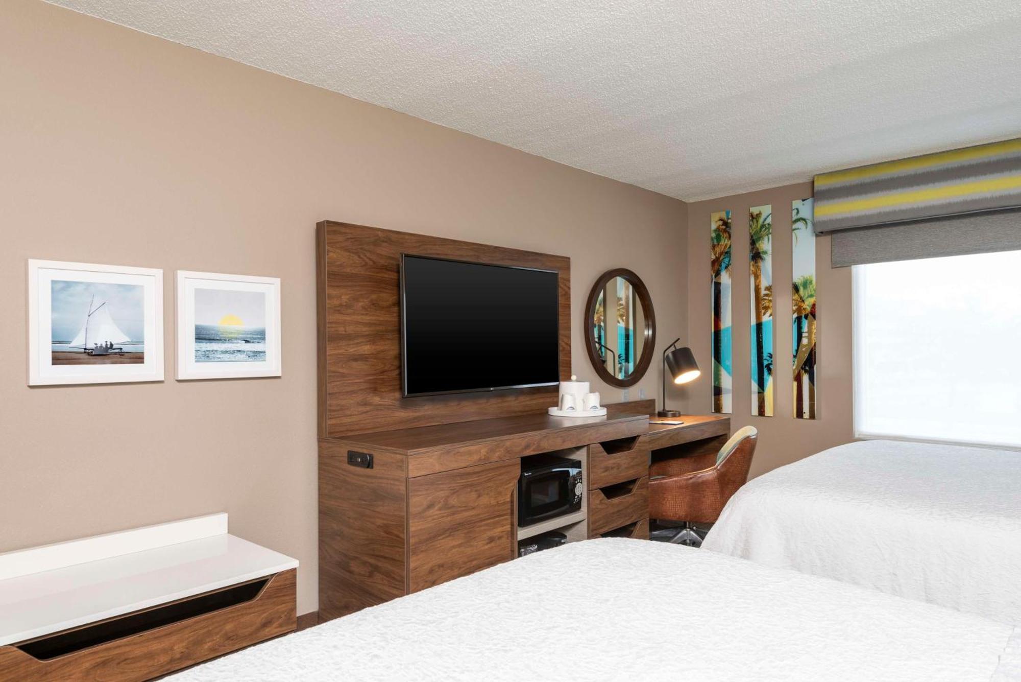 Room with Two Queen Beds - Non-Smoking,1498936105:JPEG