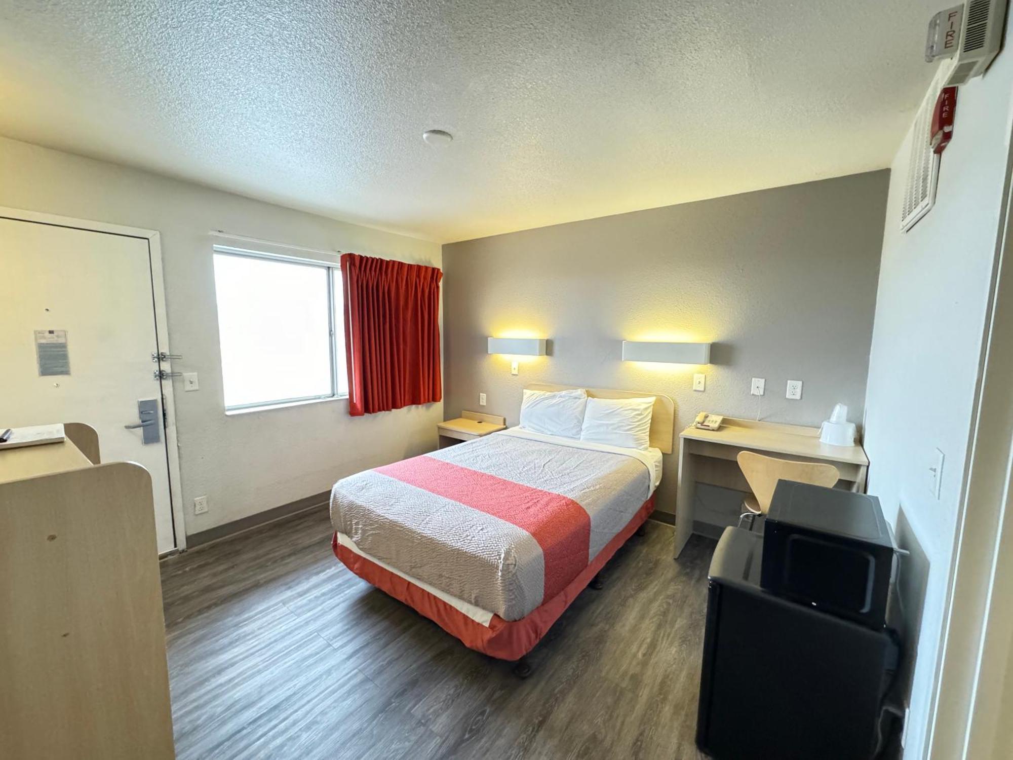 Double Room - Disability Access,1499852485:JPEG