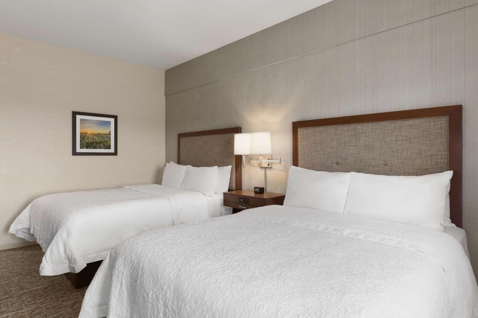 Queen Room with Two Queen Beds (4 Adults)