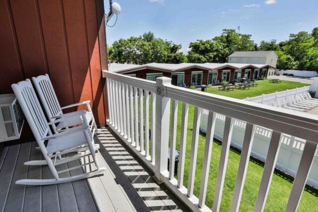 Junior Suite with Balcony
