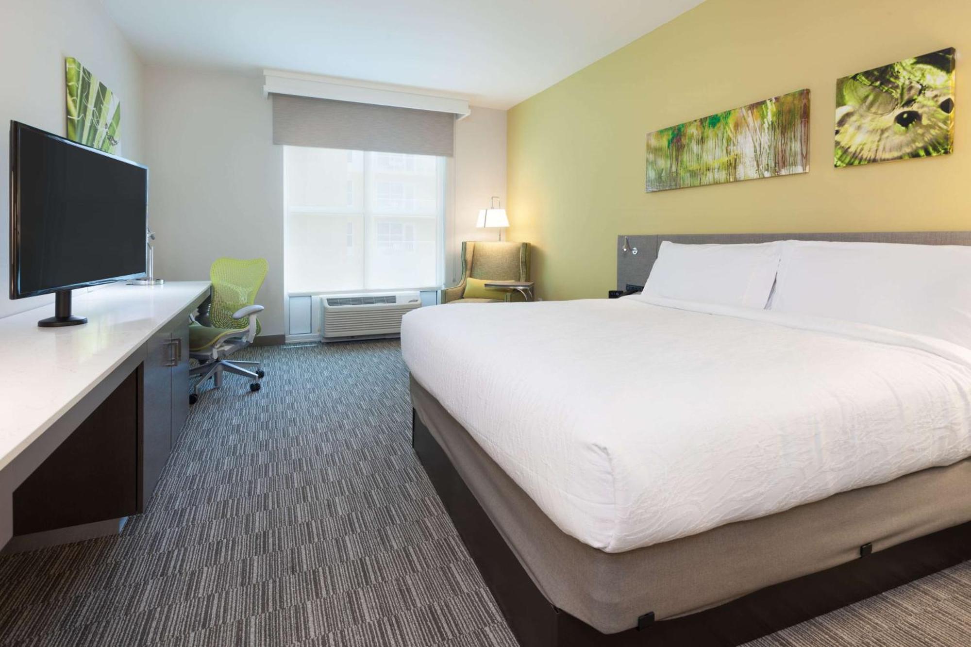 King Room with Pool View,1509584899:JPEG