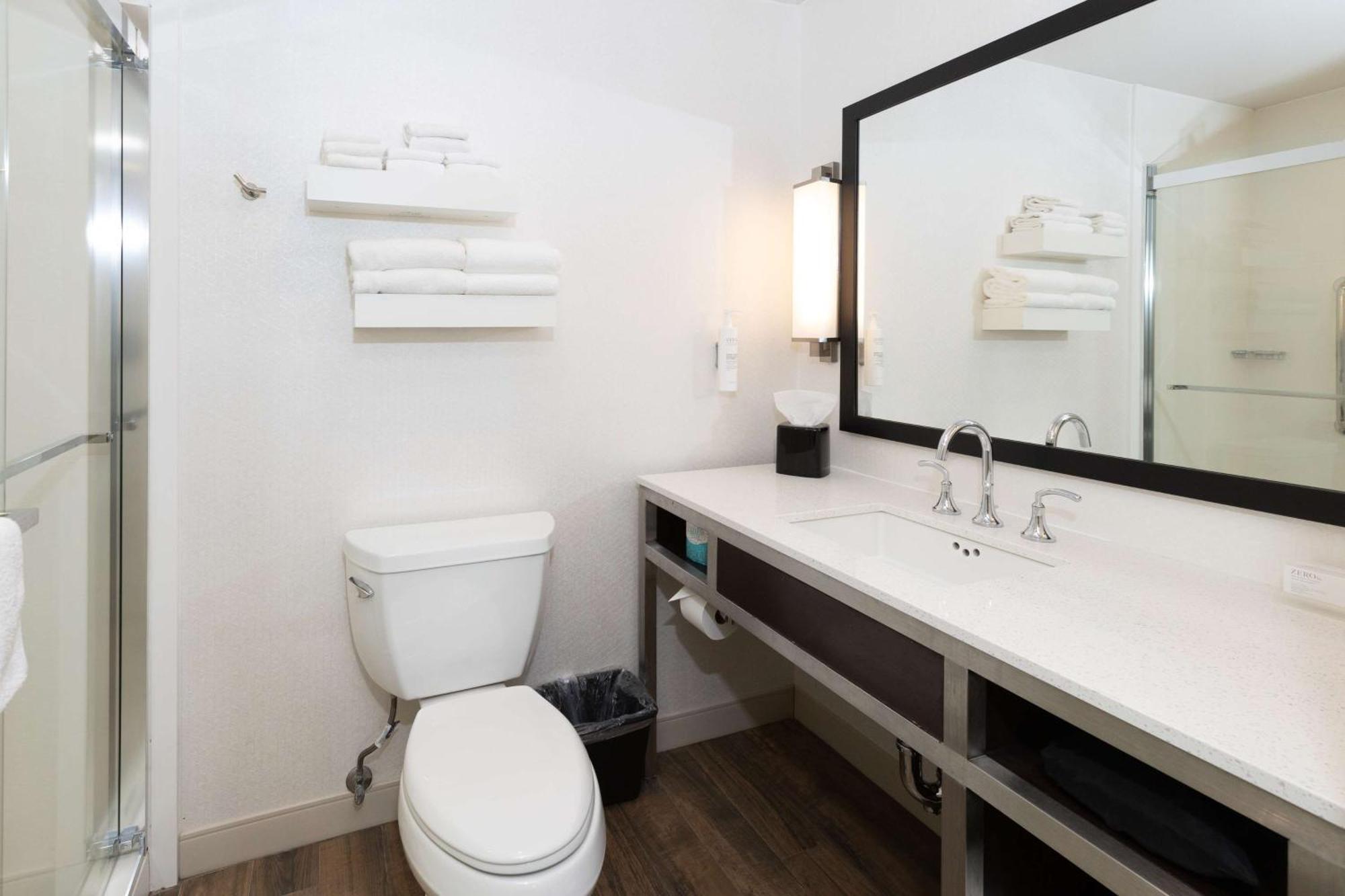 King Room,1501368058:JPEG