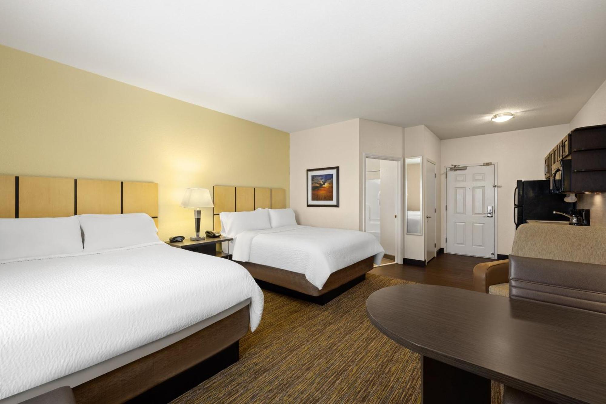 Queen Studio with Two Queen Beds - Hearing Accessible - Non-Smoking