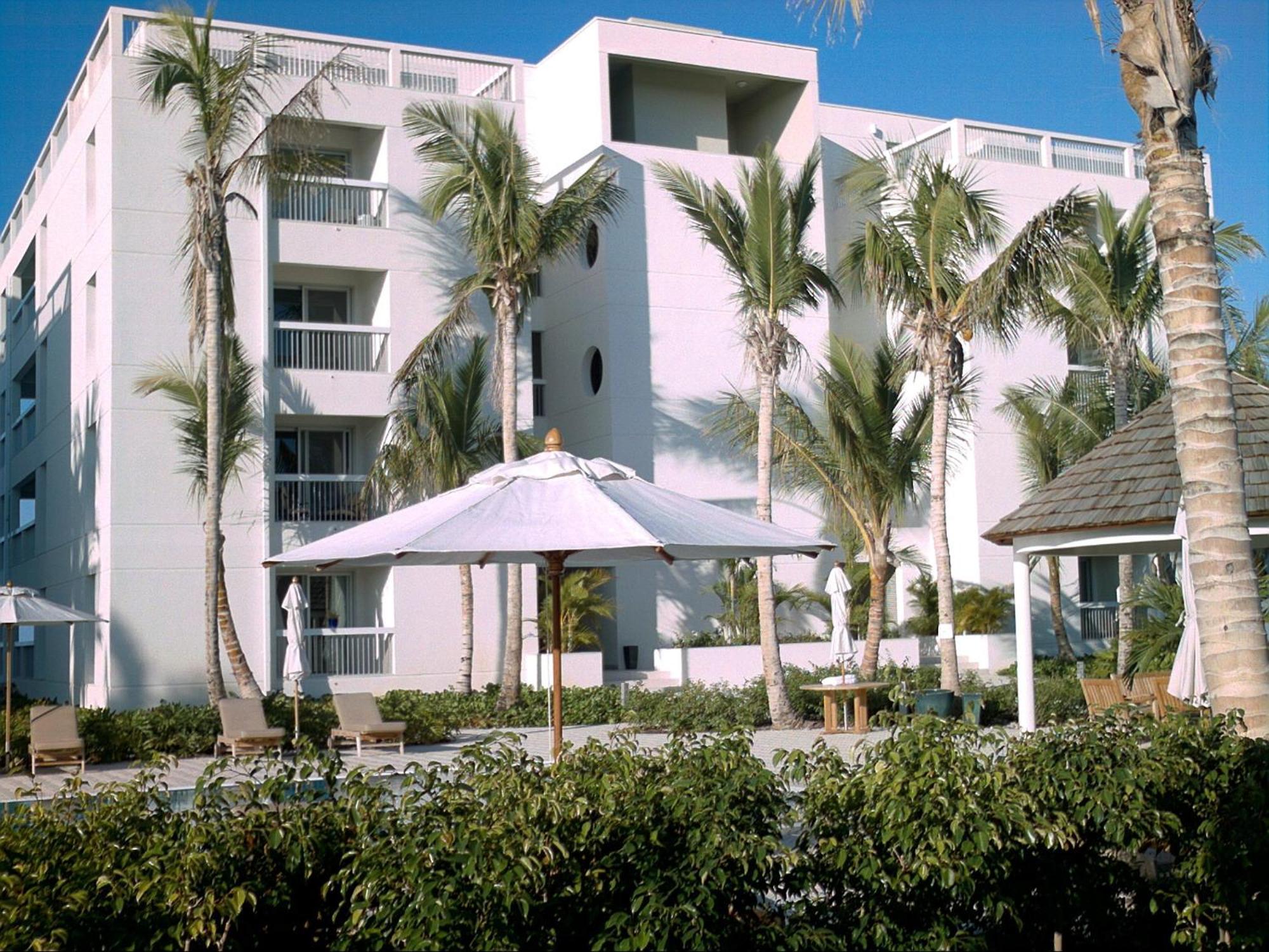 Oceanfront Studio (2 Adults)