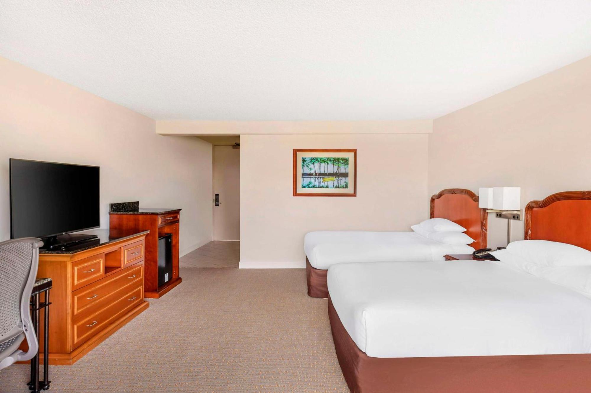 Double Room with Two Double Beds and Ocean Front