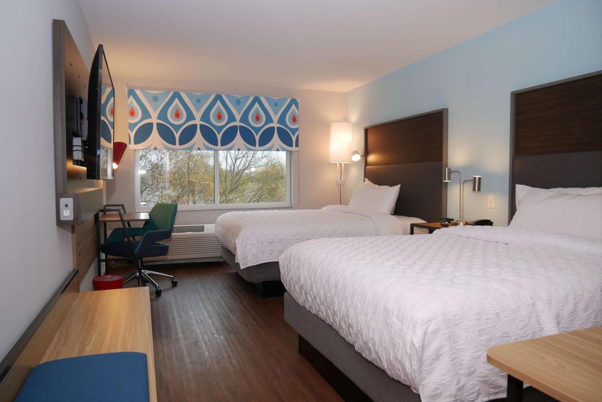 Queen Room with Two Queen Beds