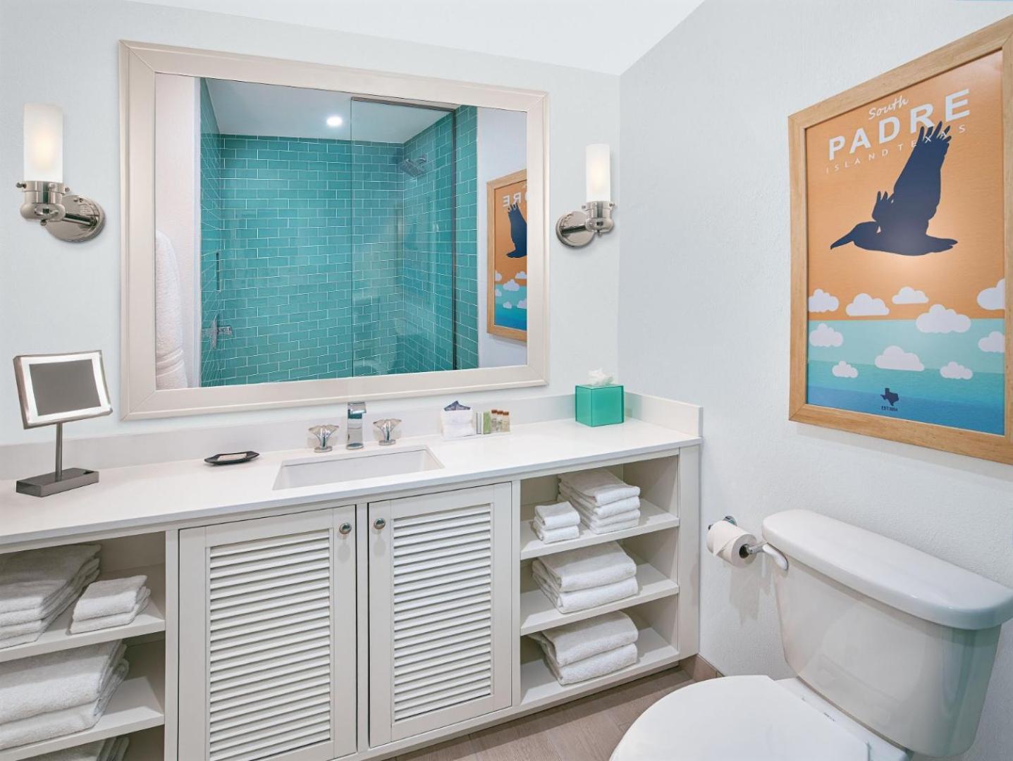 Deluxe Room with Two Queen Beds,1693306675:JPEG