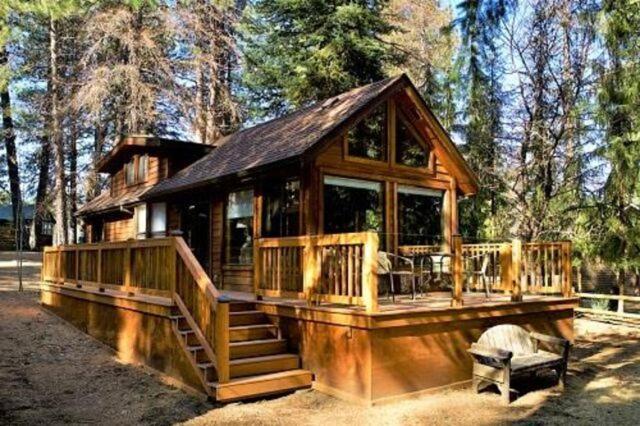 Bungalow - Water Front