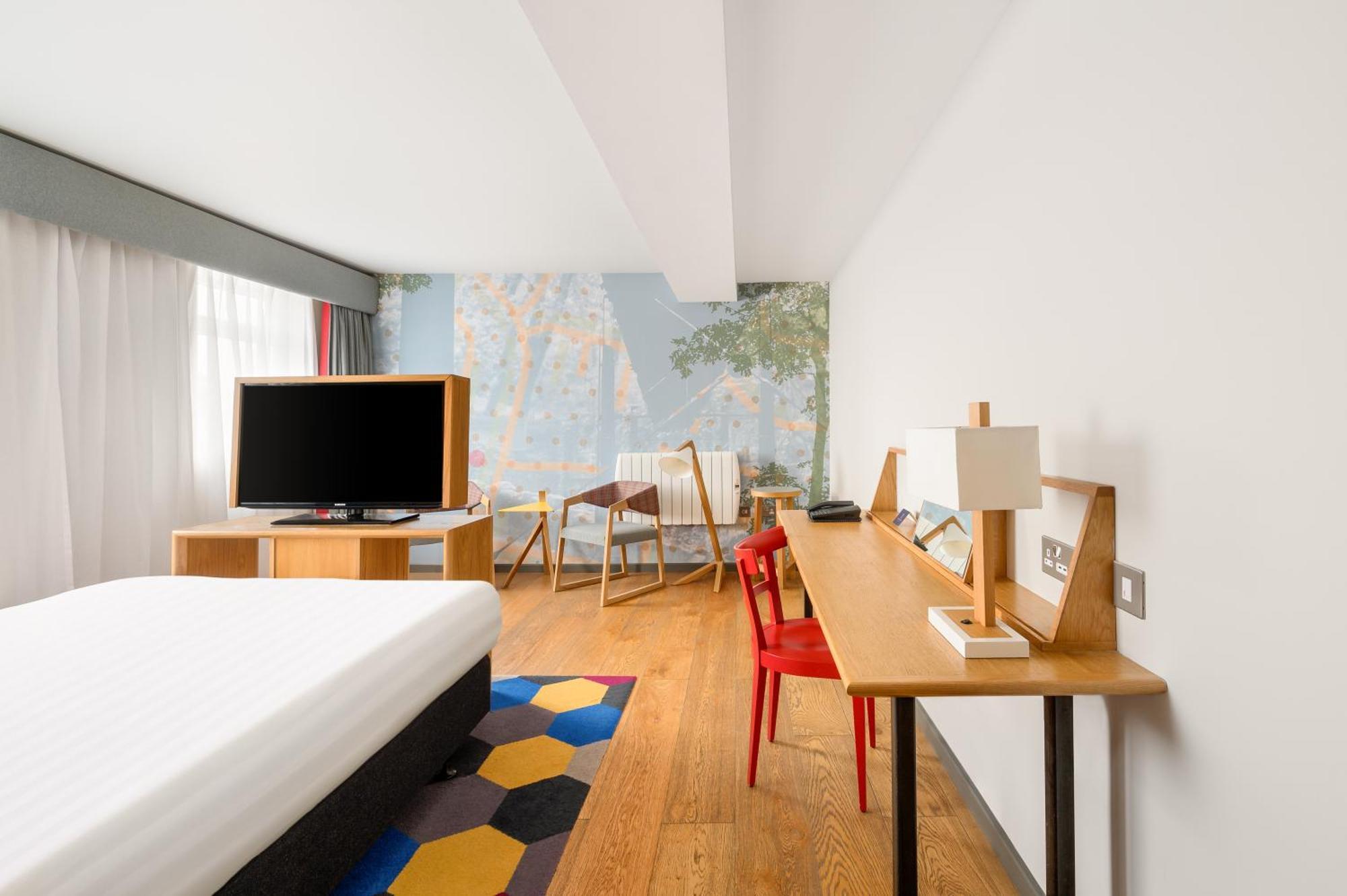 Superior King Room