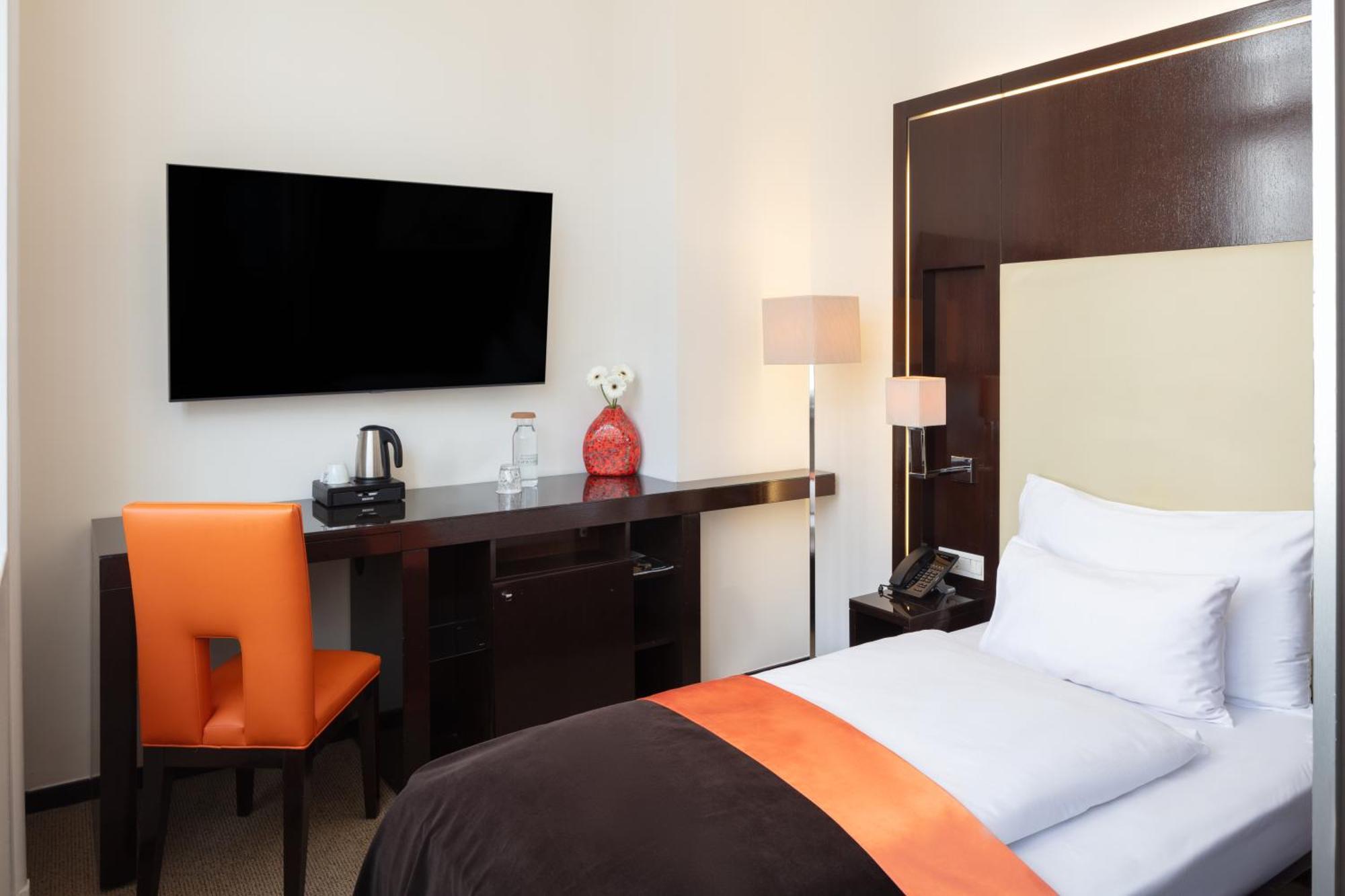 Superior Single Room