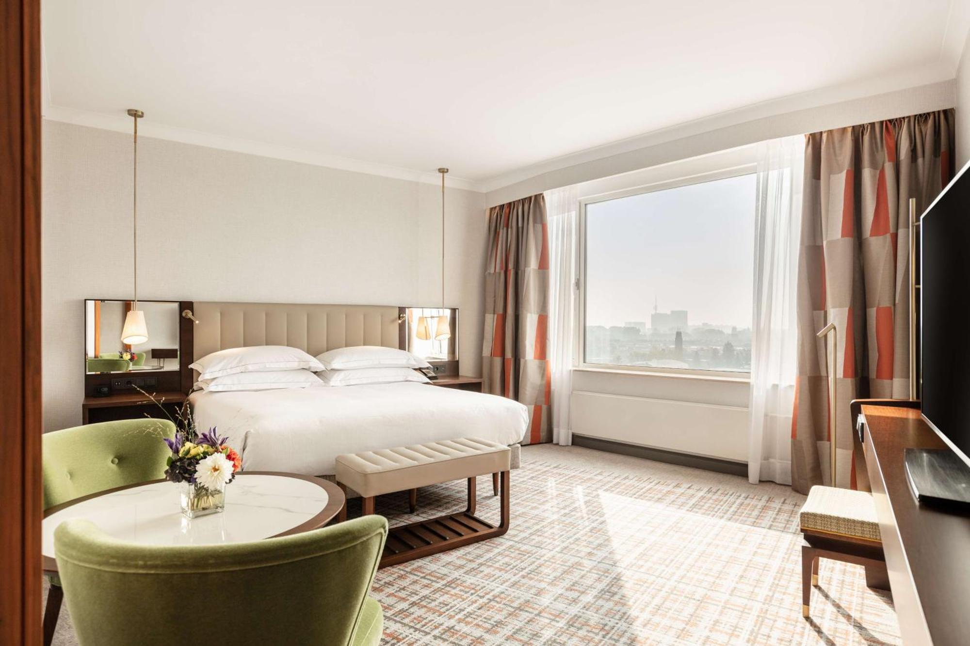 Executive King Room