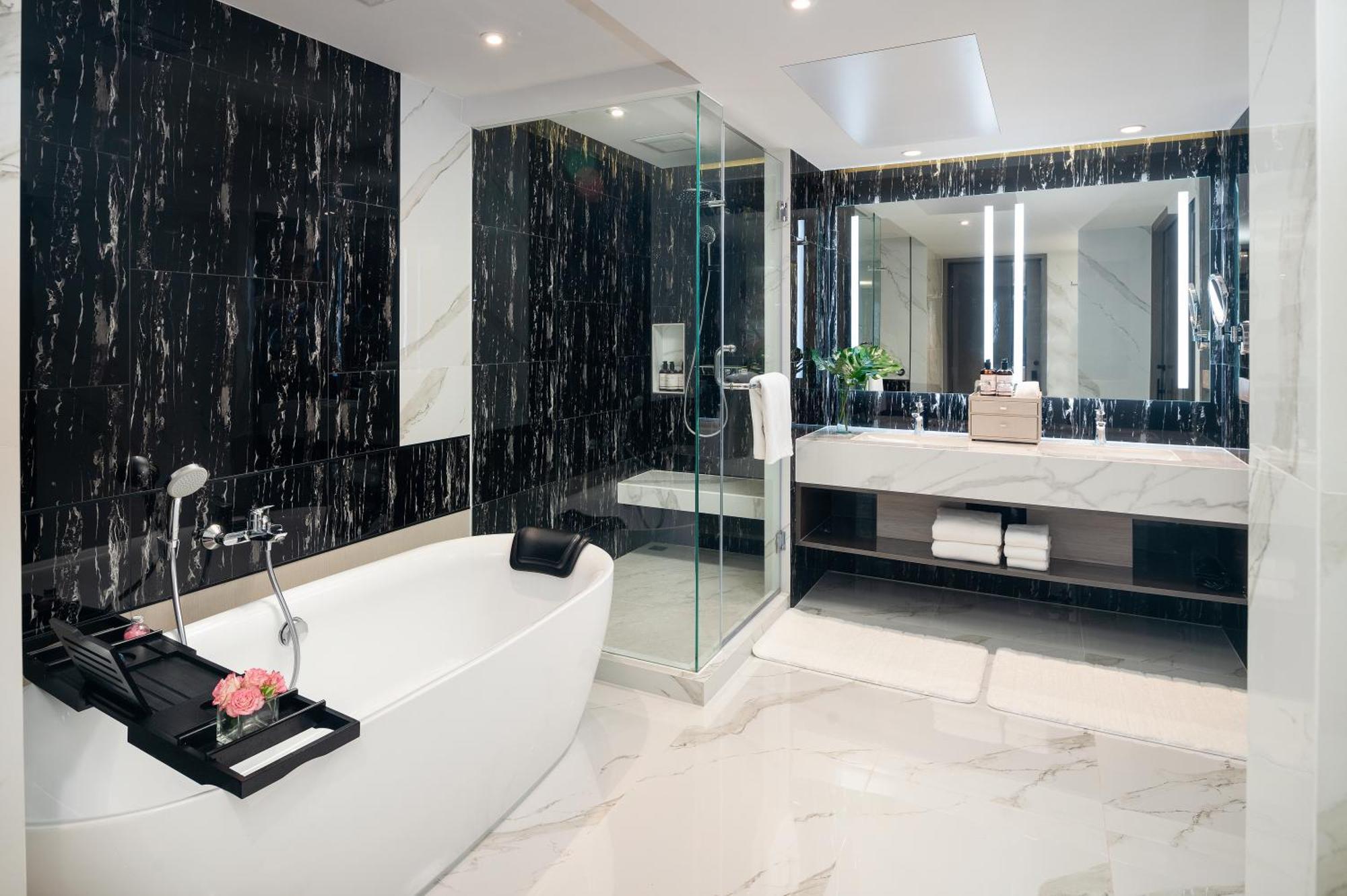 Premier Suite King