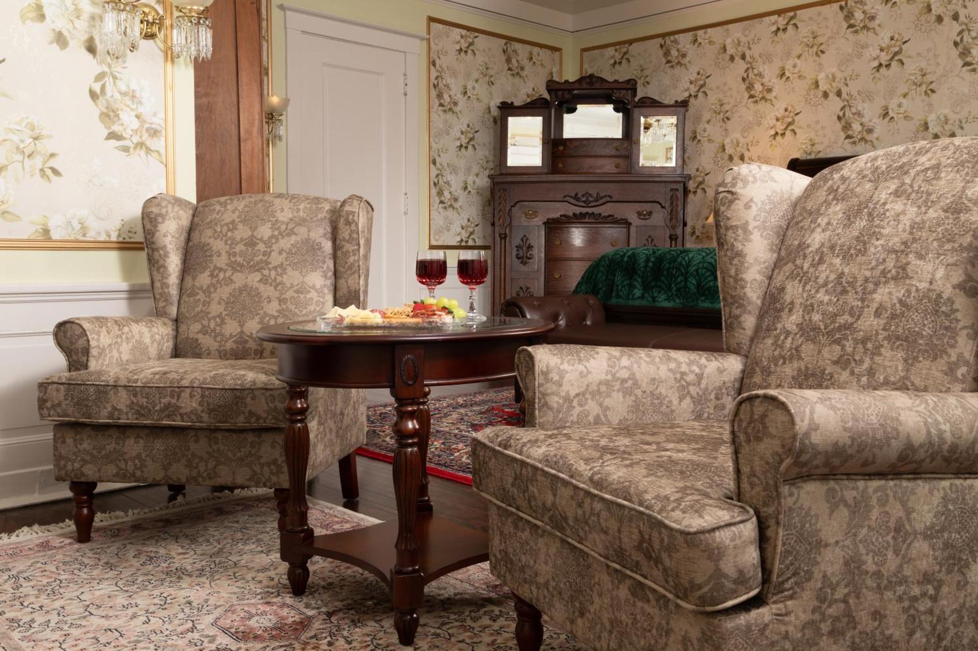 Superior King Room