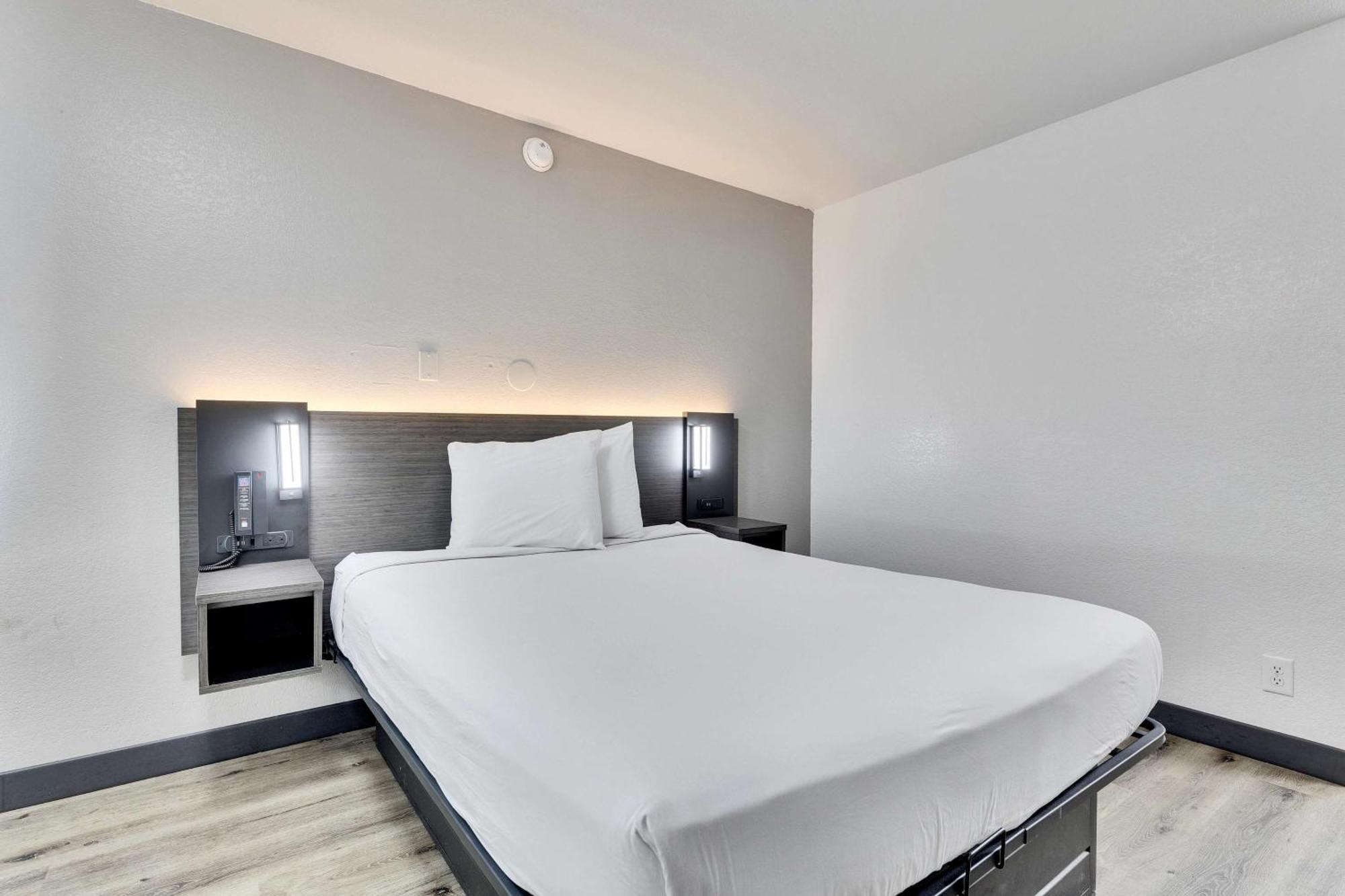 Double Room - Disability Access