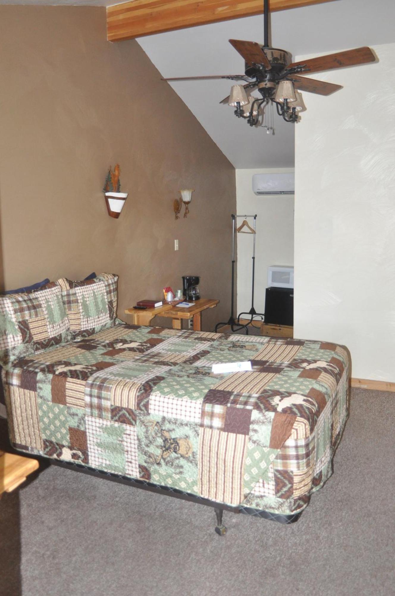 Queen Room