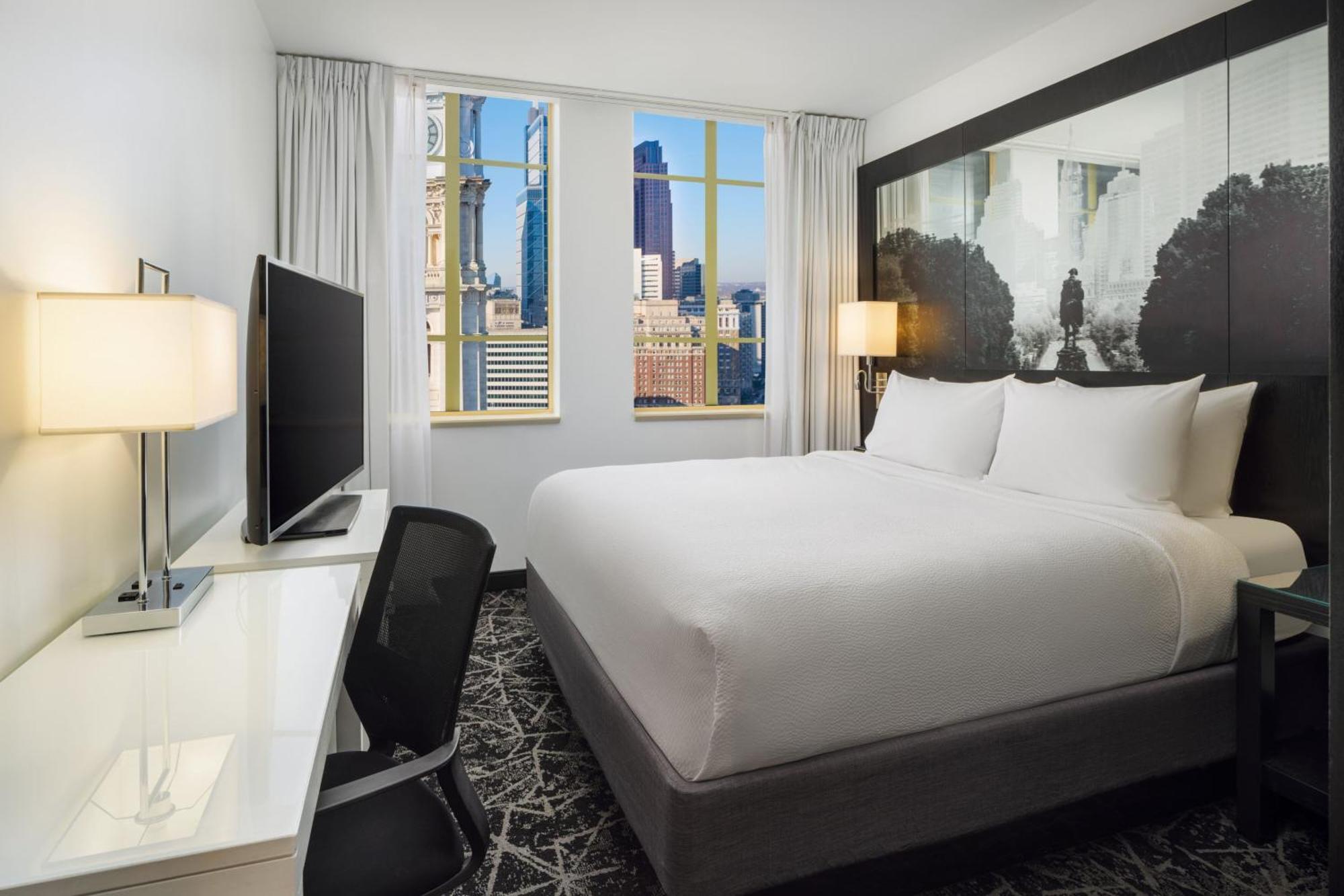 Executive King Room,1550890681:JPEG