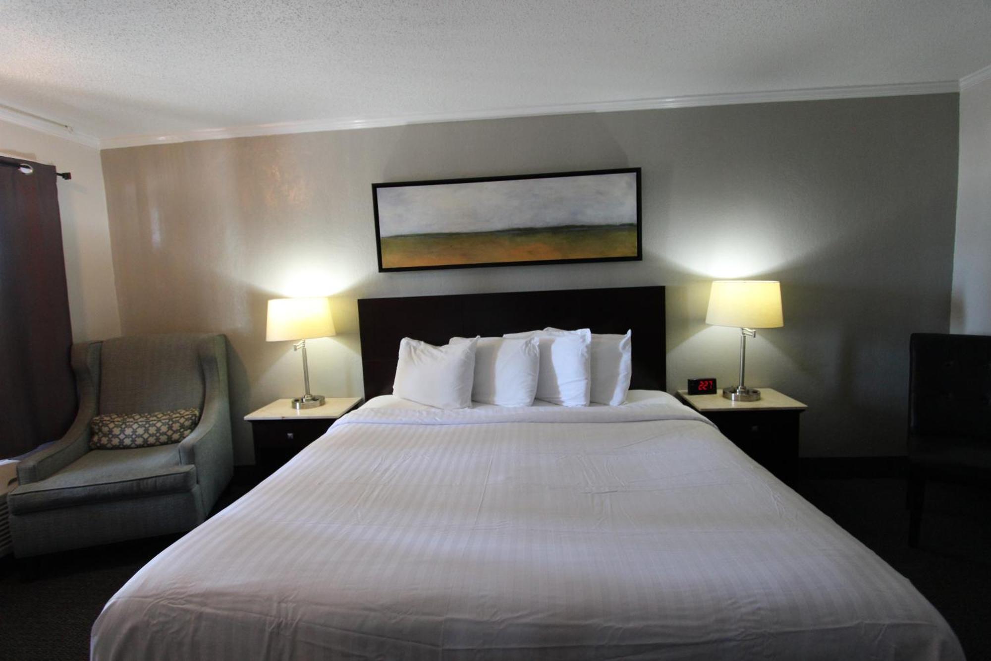 Deluxe King Room,1528604683:JPEG