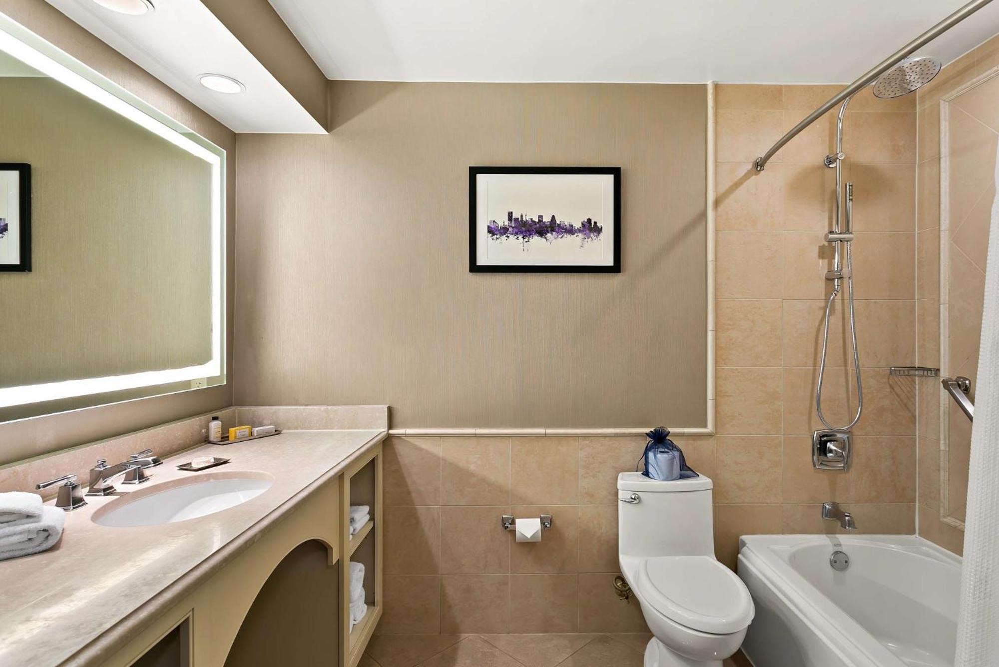 Deluxe King,1531206049:JPEG