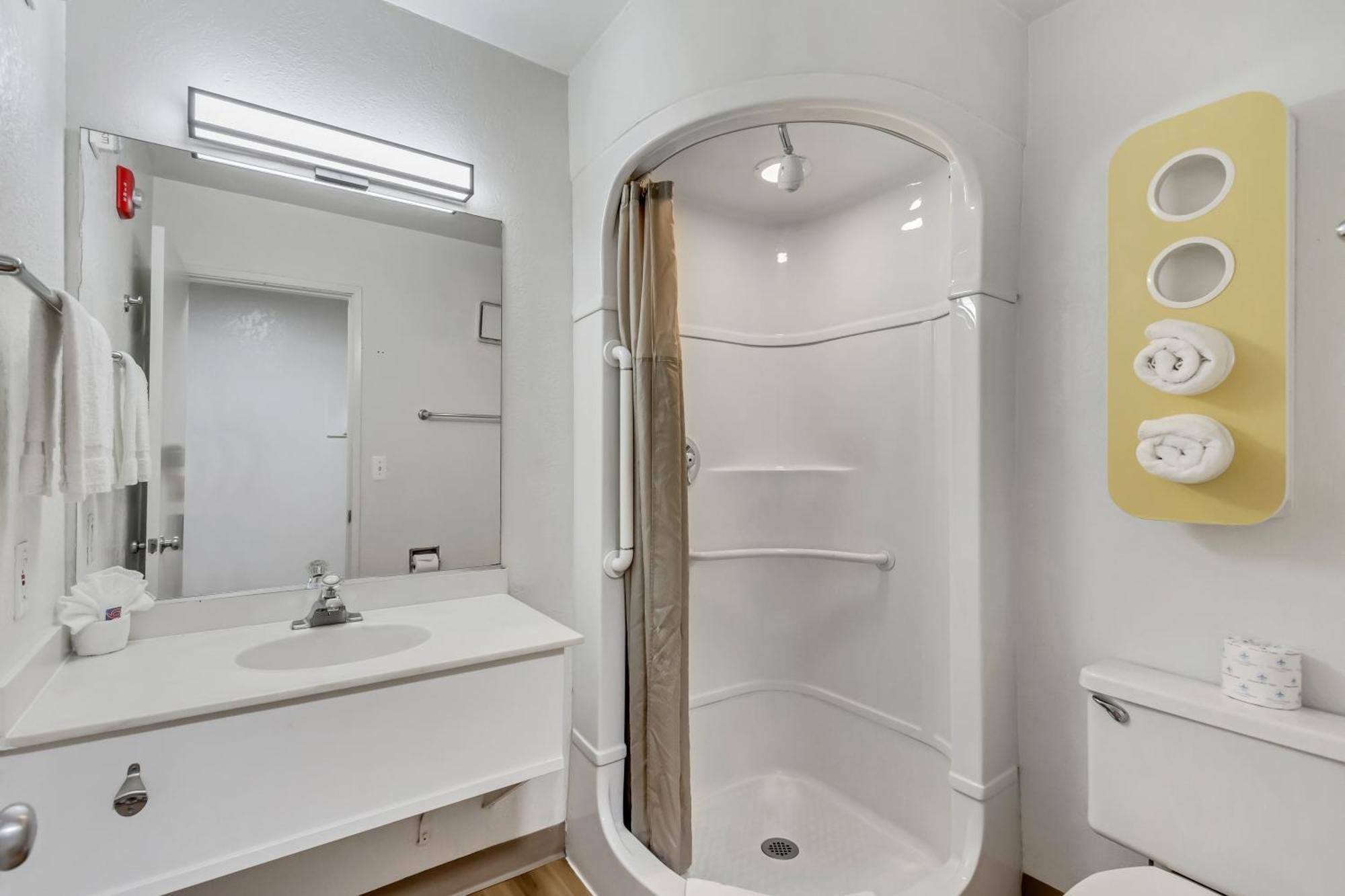 Quadruple Room - Non-Smoking
