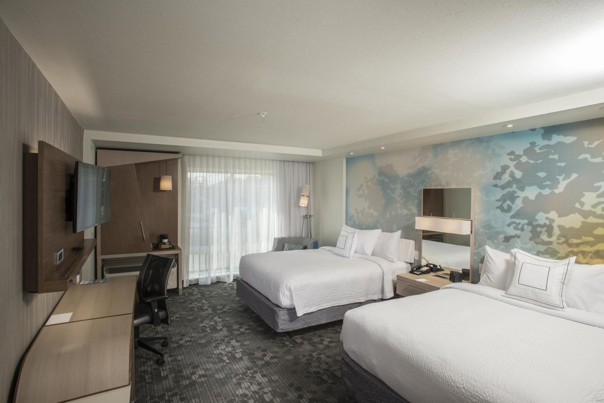 Guest room, 2 Queen,1539824116:JPEG