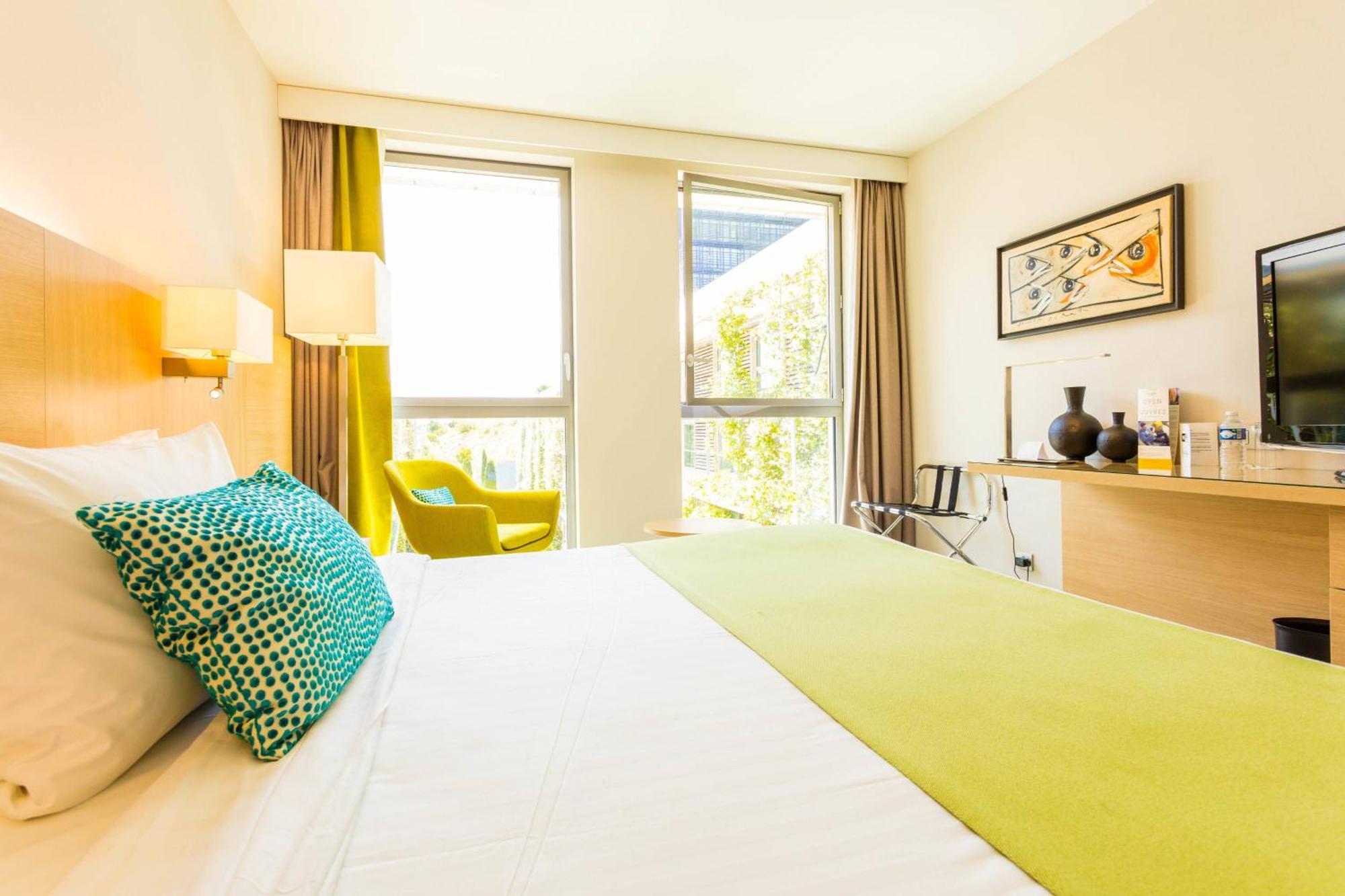 Superior Room with Balcony